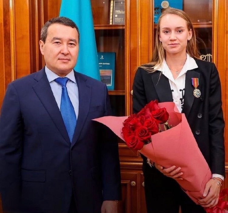 存在冲突 存在冲突